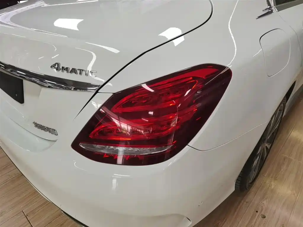 Mercedes-Benz C-Class 2018 C 200 L 4MATIC Sport Edition фото 8