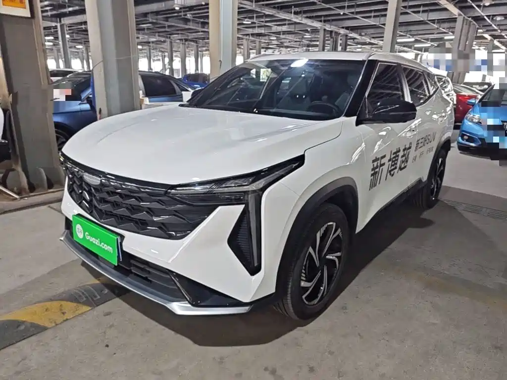 Geely Atlas 2025 2024 1.5TD Smart Connect+