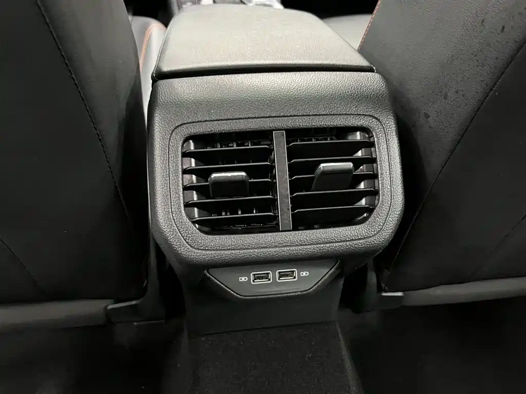 Volkswagen Bora 2023 200TSI DSG Smart PRO Edition фото 15