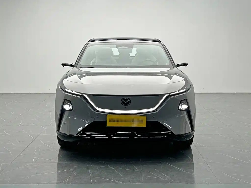 2025 Mazda EZ-60