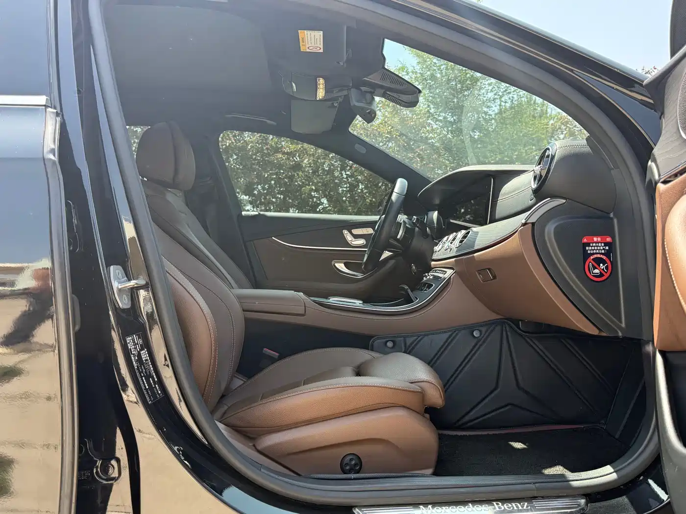 Mercedes-Benz E-Class 2021 E 260 L Sport фото 19