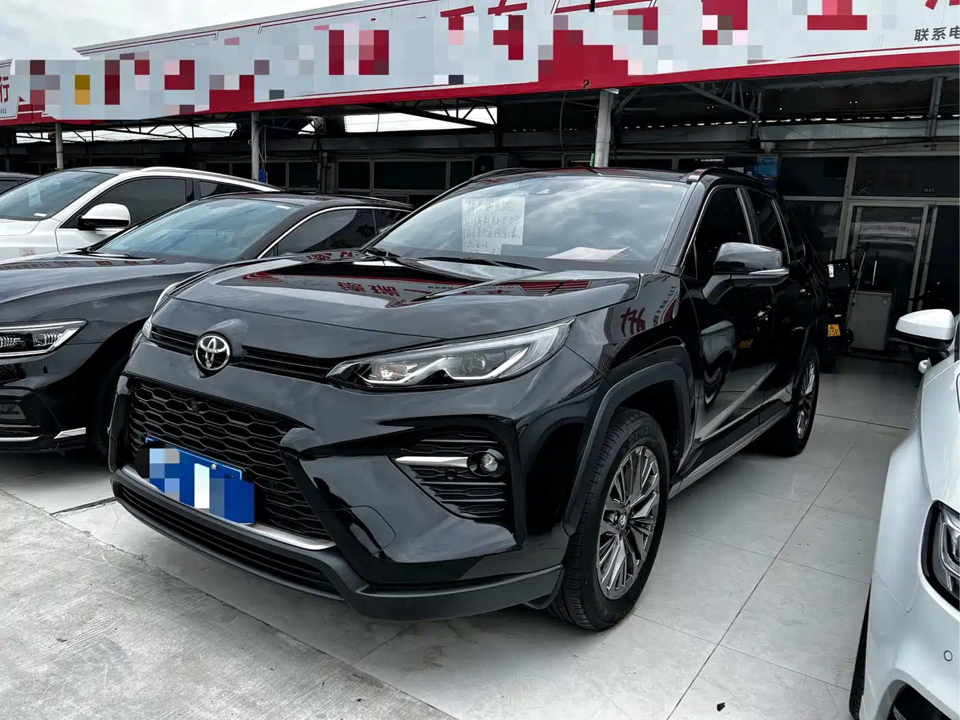 Фото 1 - Toyota Wildlander