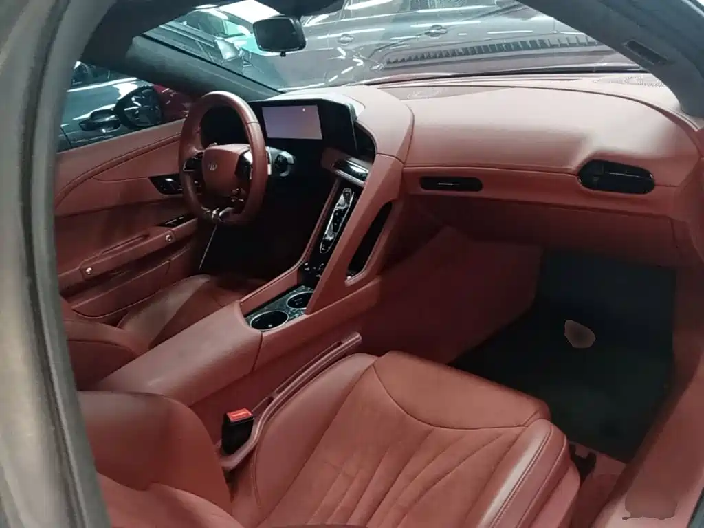 MG Cyberster 2025 2024 580km Transcendent Edition
