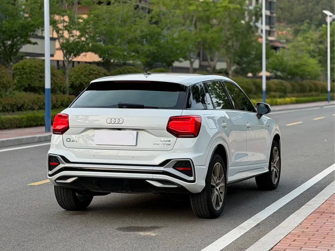 Audi Q2L 2022 35 TFSI Fashion Dynamic фото 4
