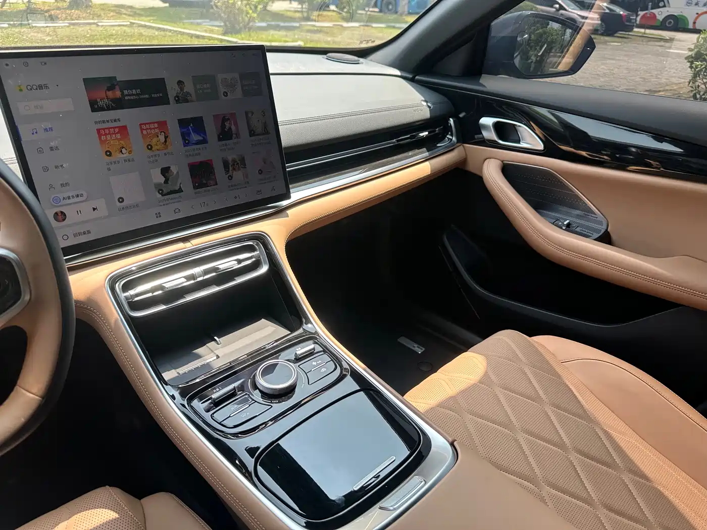 Geely Galaxy Galaxy A7 2025 EM-i фото 17