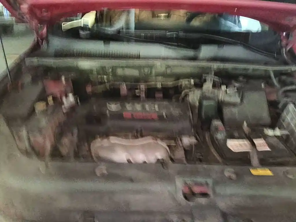 Photo 3 - Toyota RAV4 Rongfang
