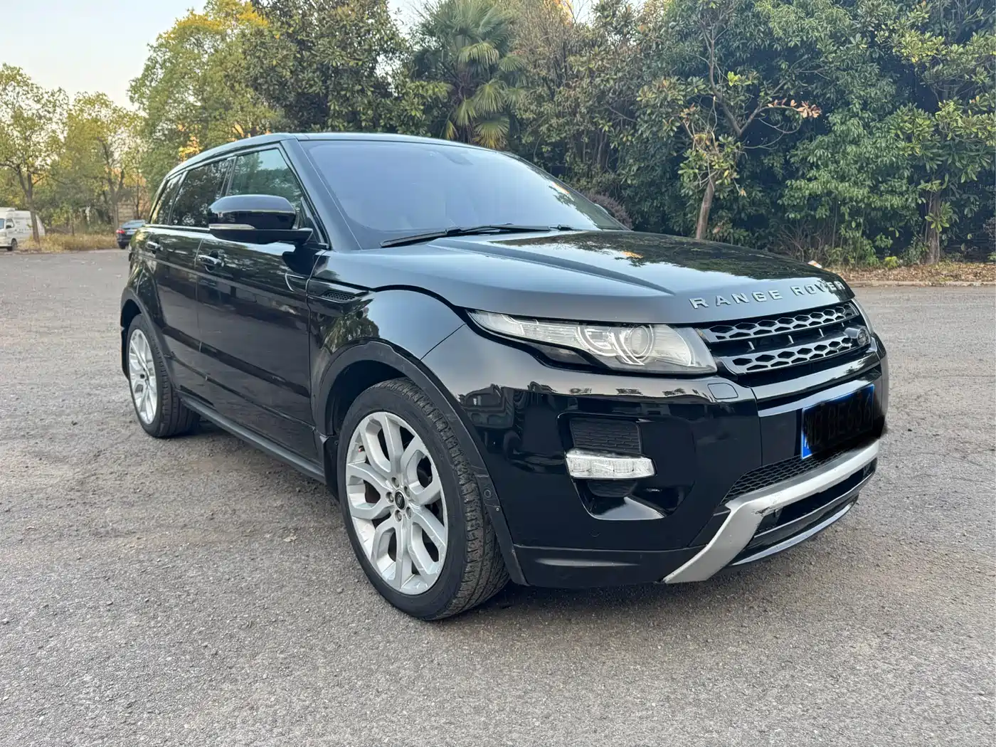 Land Rover Range Rover Evoque (Import) 2013 2.0T 5-door Dynamic Edition фото 3