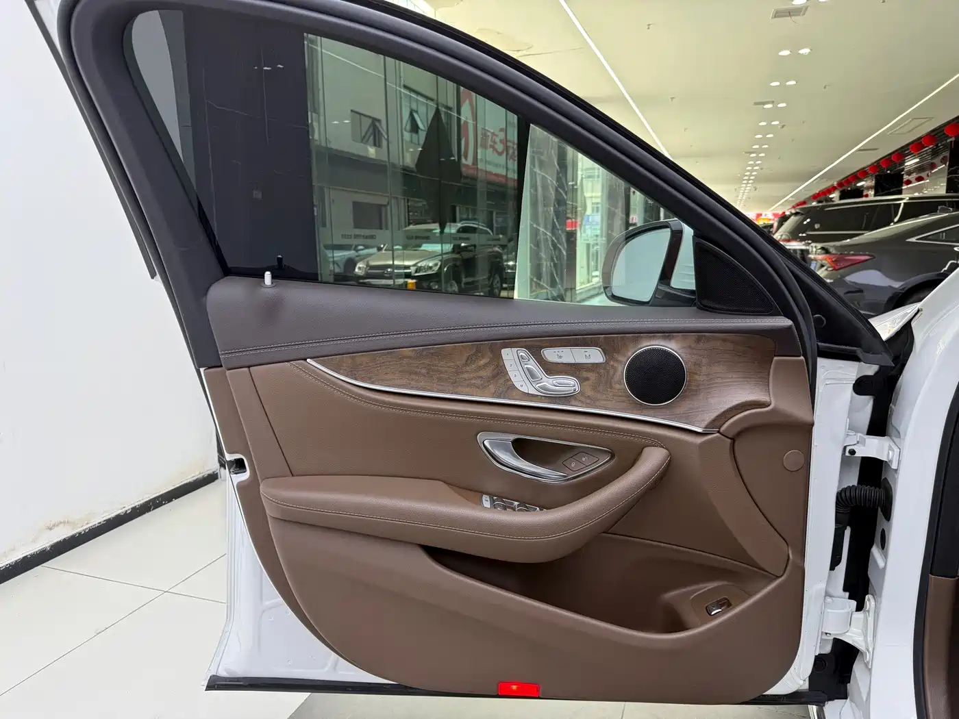 Mercedes-Benz E-Class 2019 Facelift E 300 L Fashion фото 9