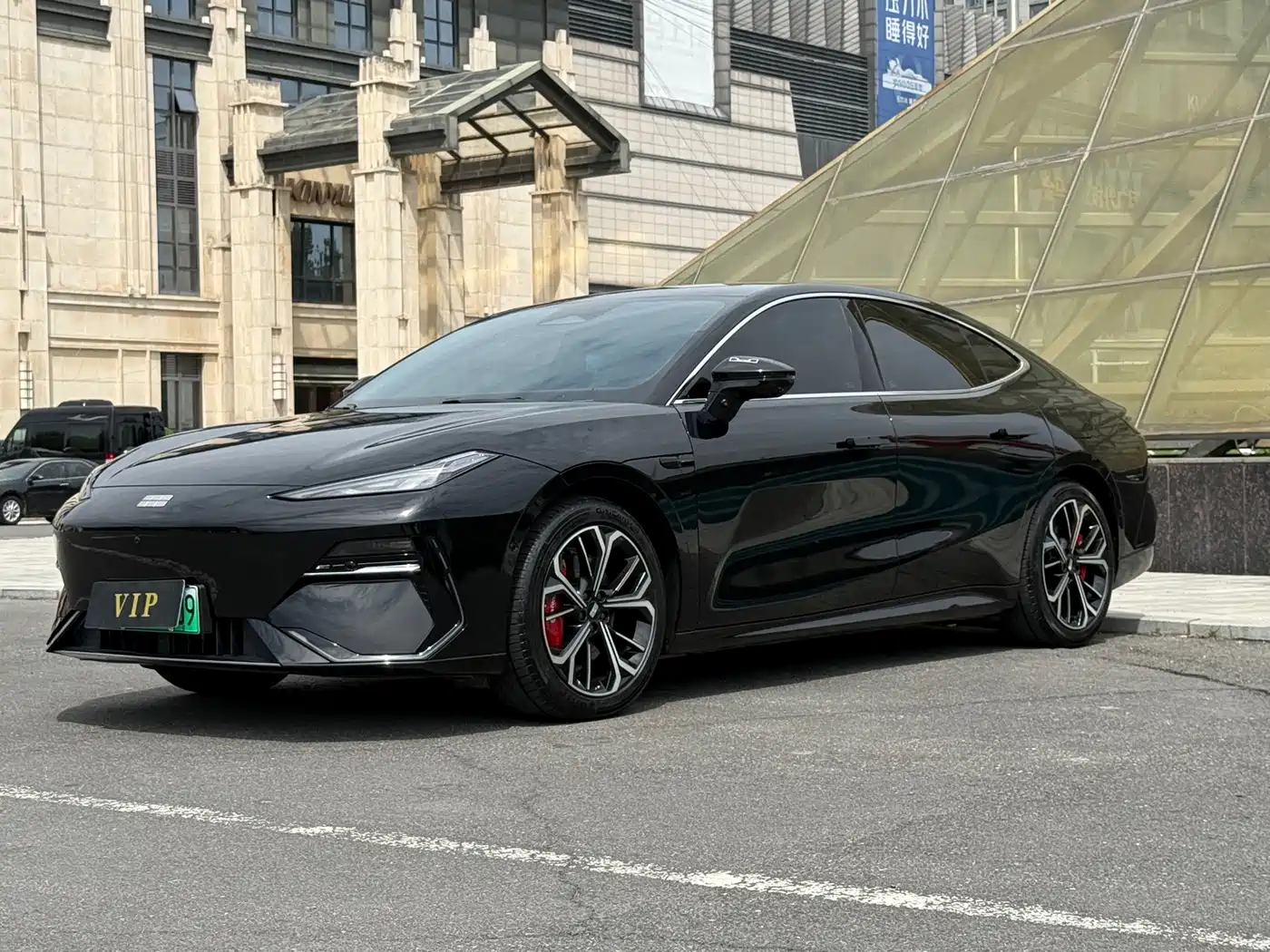 2025 Geely Galaxy Galaxy E8