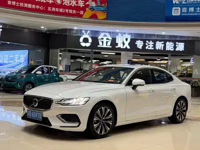 Volvo S60