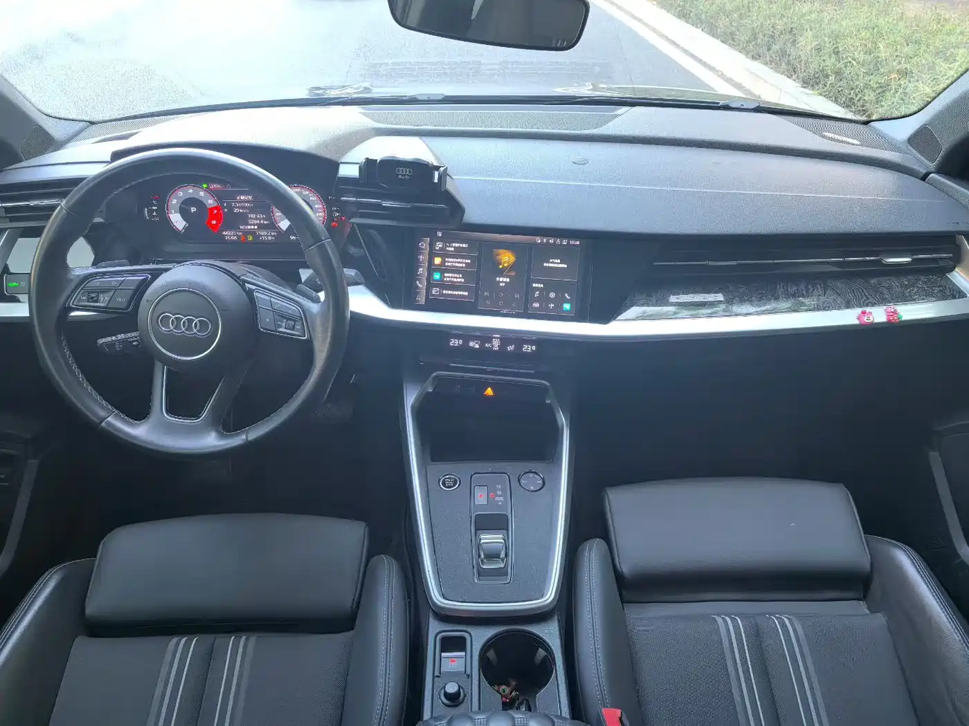 Audi A3 2024 Model A3L Limousine 35 TFSI Fashion Sport фото 6
