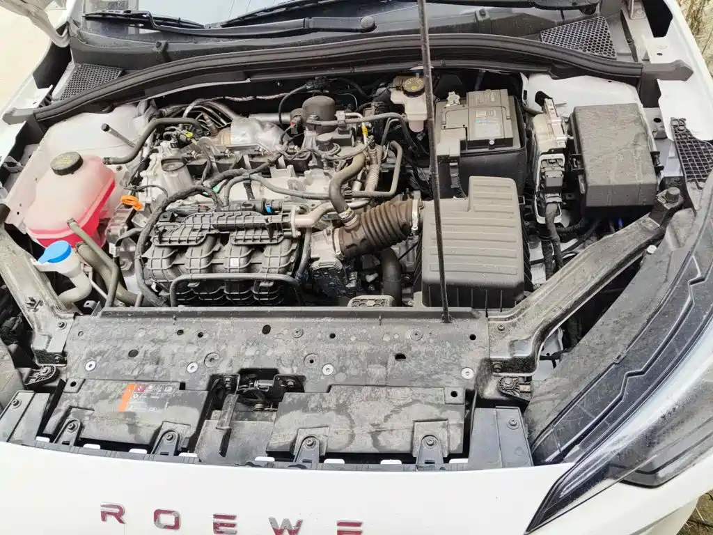 Photo 3 - Roewe i5