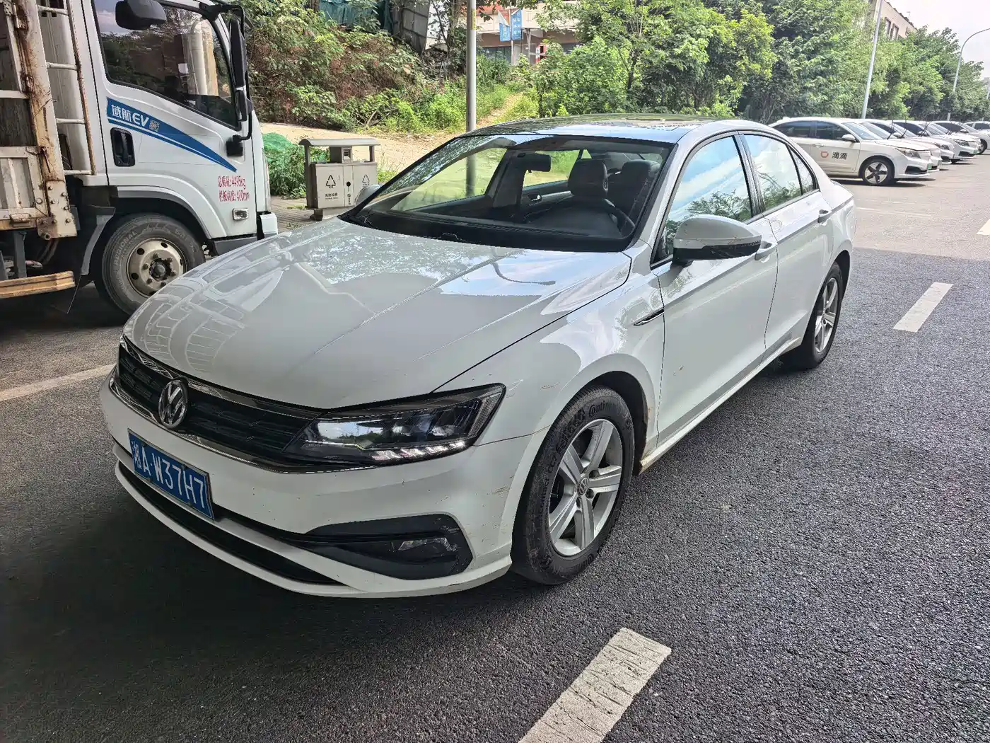 Volkswagen Lamando
