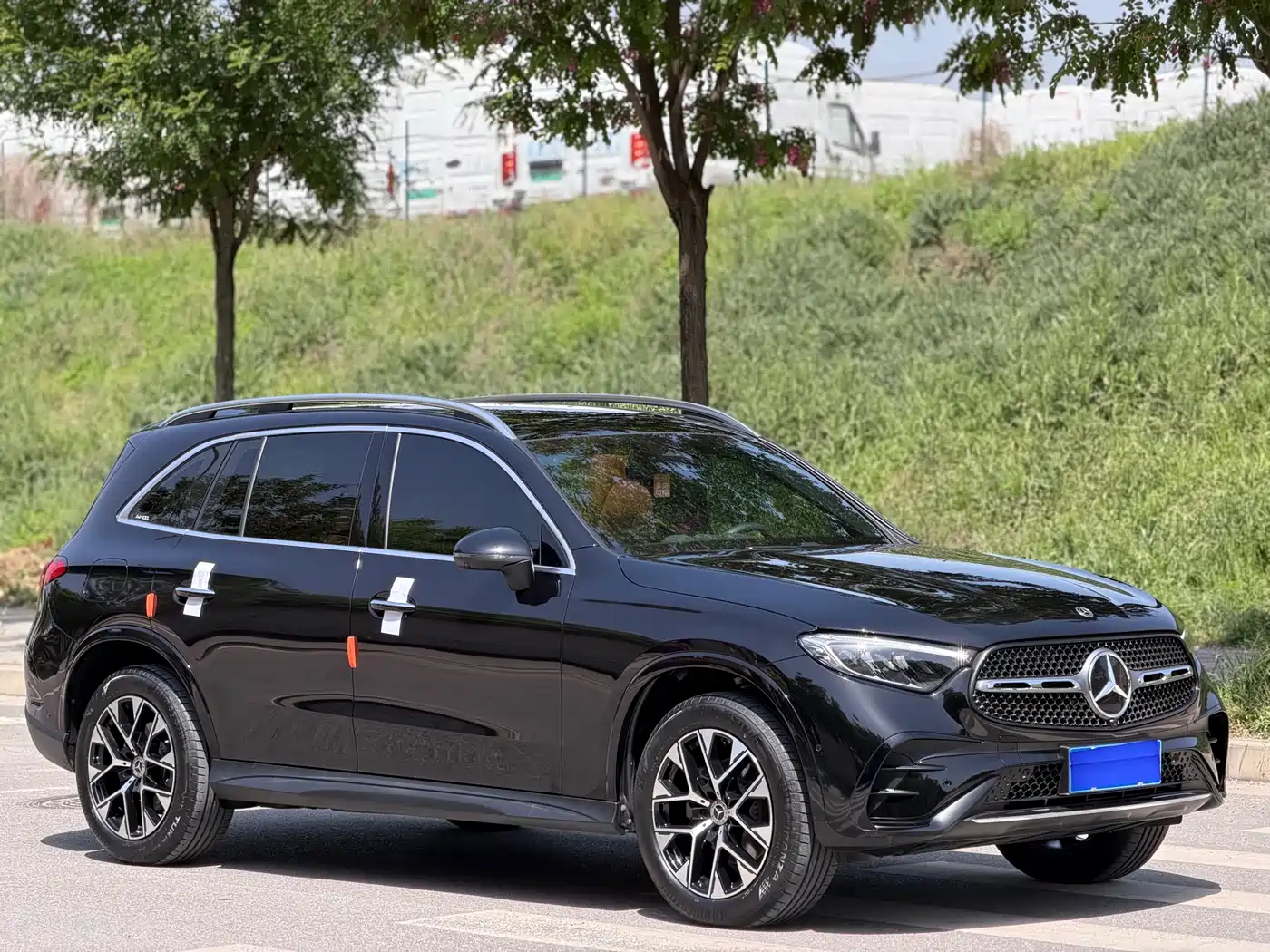 Mercedes-Benz GLC 2024 Facelift GLC 260 L 4MATIC Luxury 5-seater фото 3