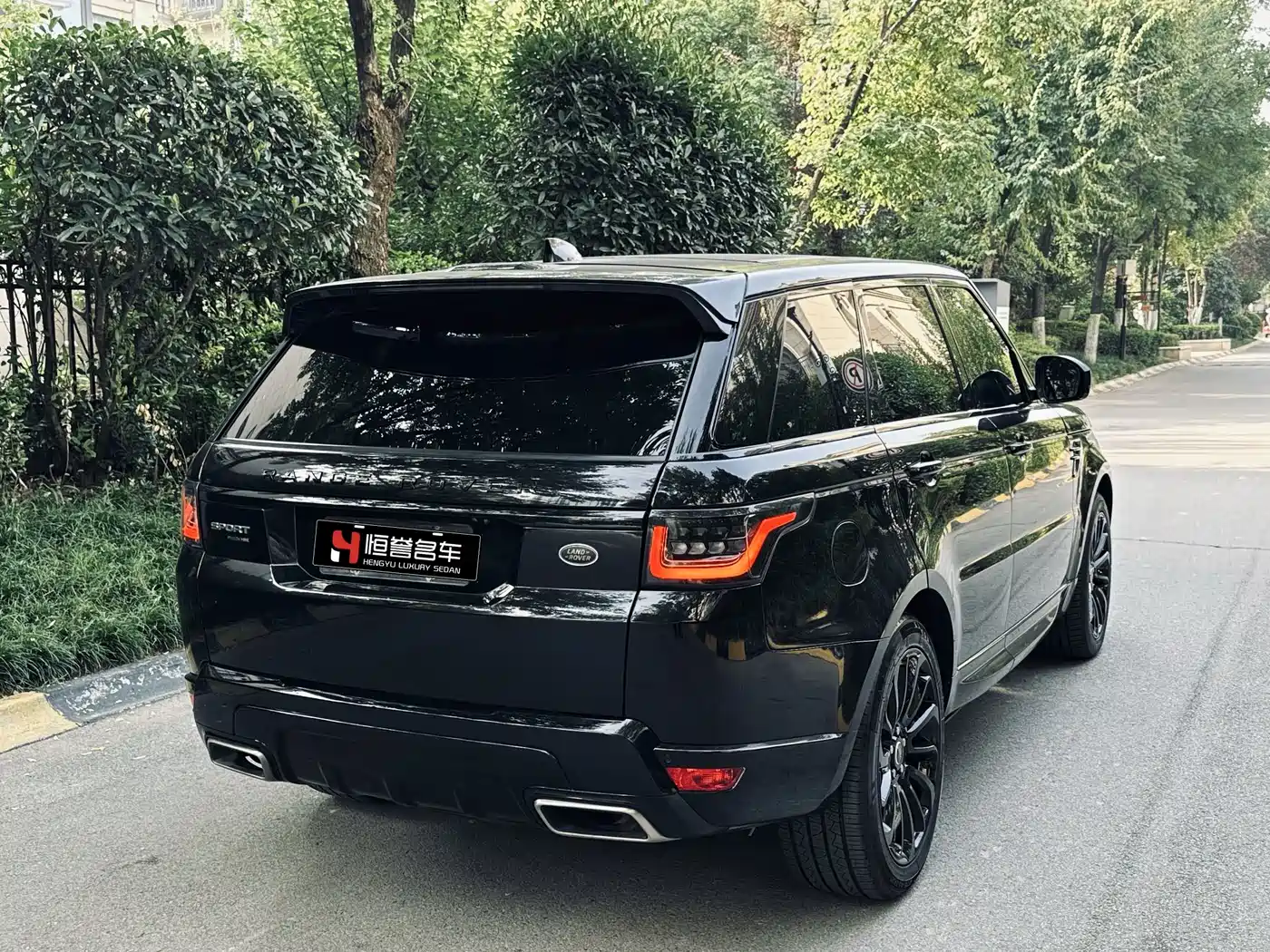 Land Rover Range Rover Sport PHEV 2019 2018 Model P400e