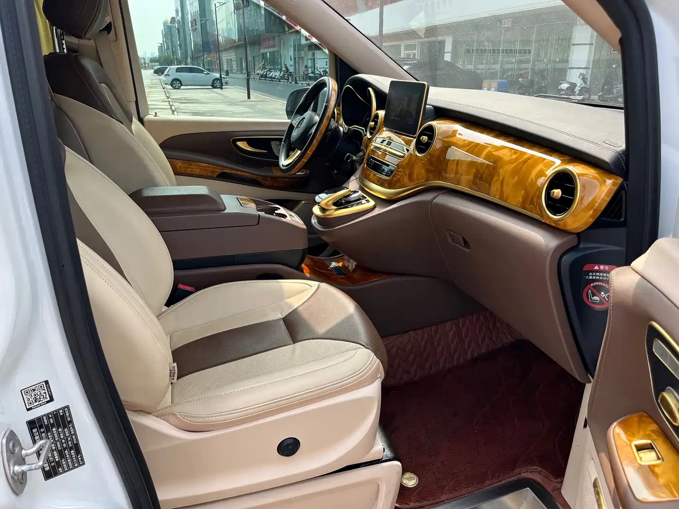 Mercedes-Benz V-Class 2017 2016 V 260 L Premium Long