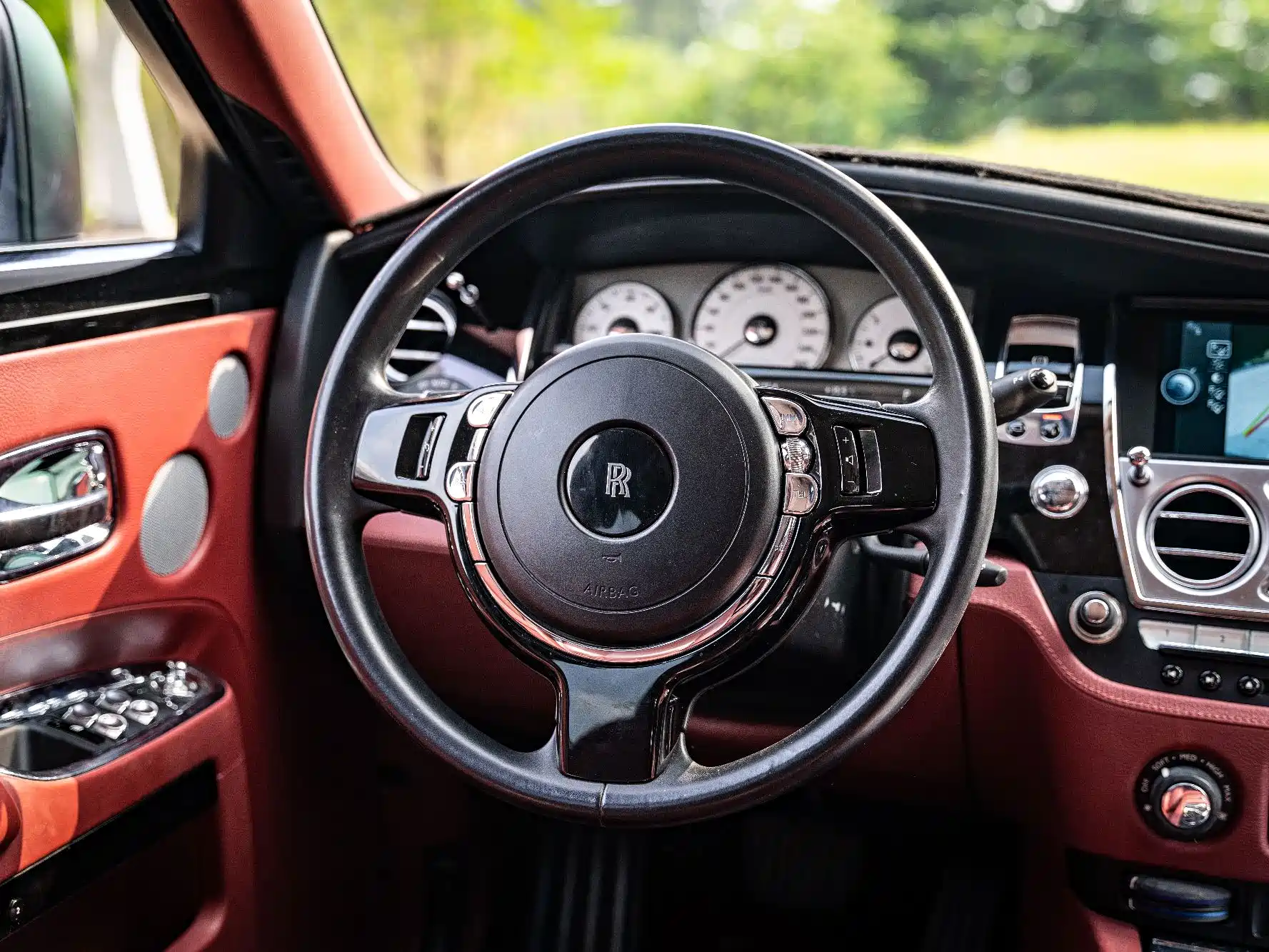 Фото 19 - Rolls-Royce Ghost