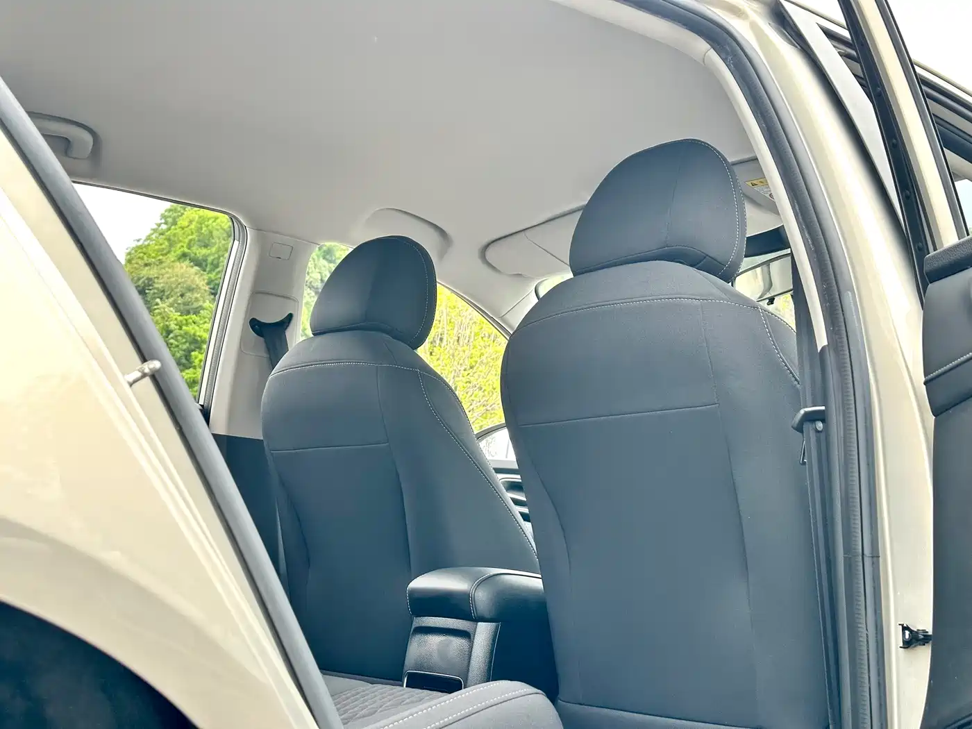 Фото 26 - Roewe i5