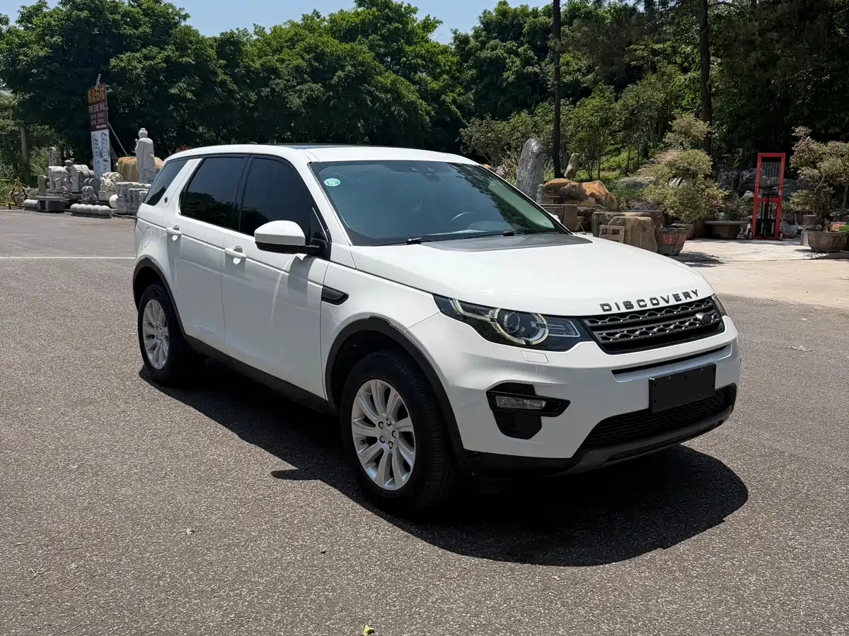 Land Rover Discovery Sport 2018 240PS SE Edition фото 3