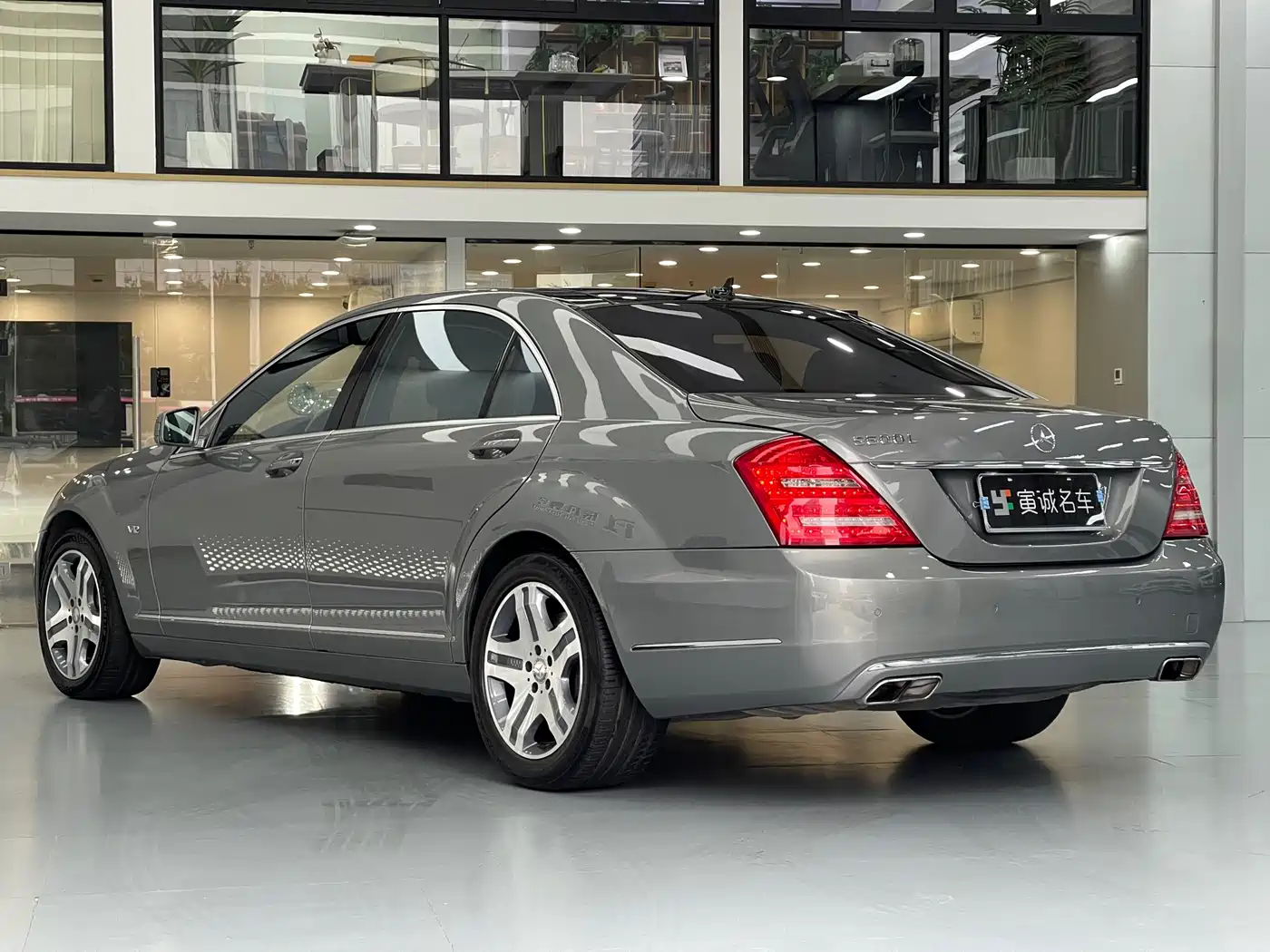 Mercedes-Benz S-Class 2012 S 600 L Grand Edition фото 7