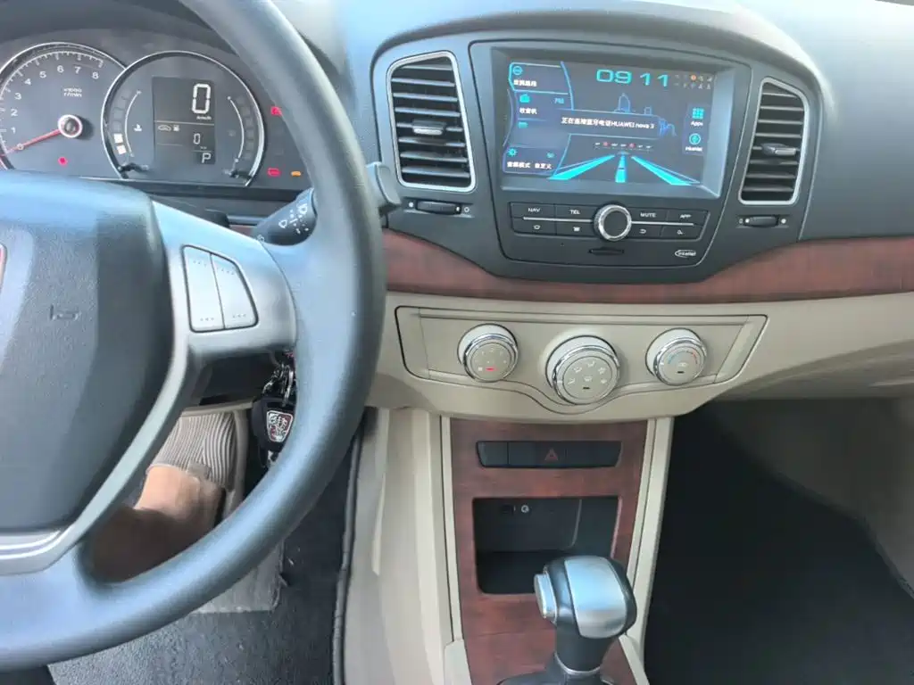 Roewe 350 2015 2014 1.5L Automatic Joy Edition