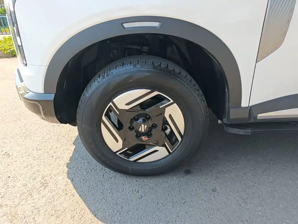 Dongfeng Zhengzhou Nissan Z9 GE PHEV 2025 2025 135KM AWD Luxury Edition