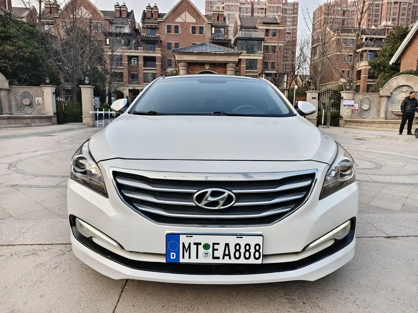 HYUNDAI NAME PICTURE