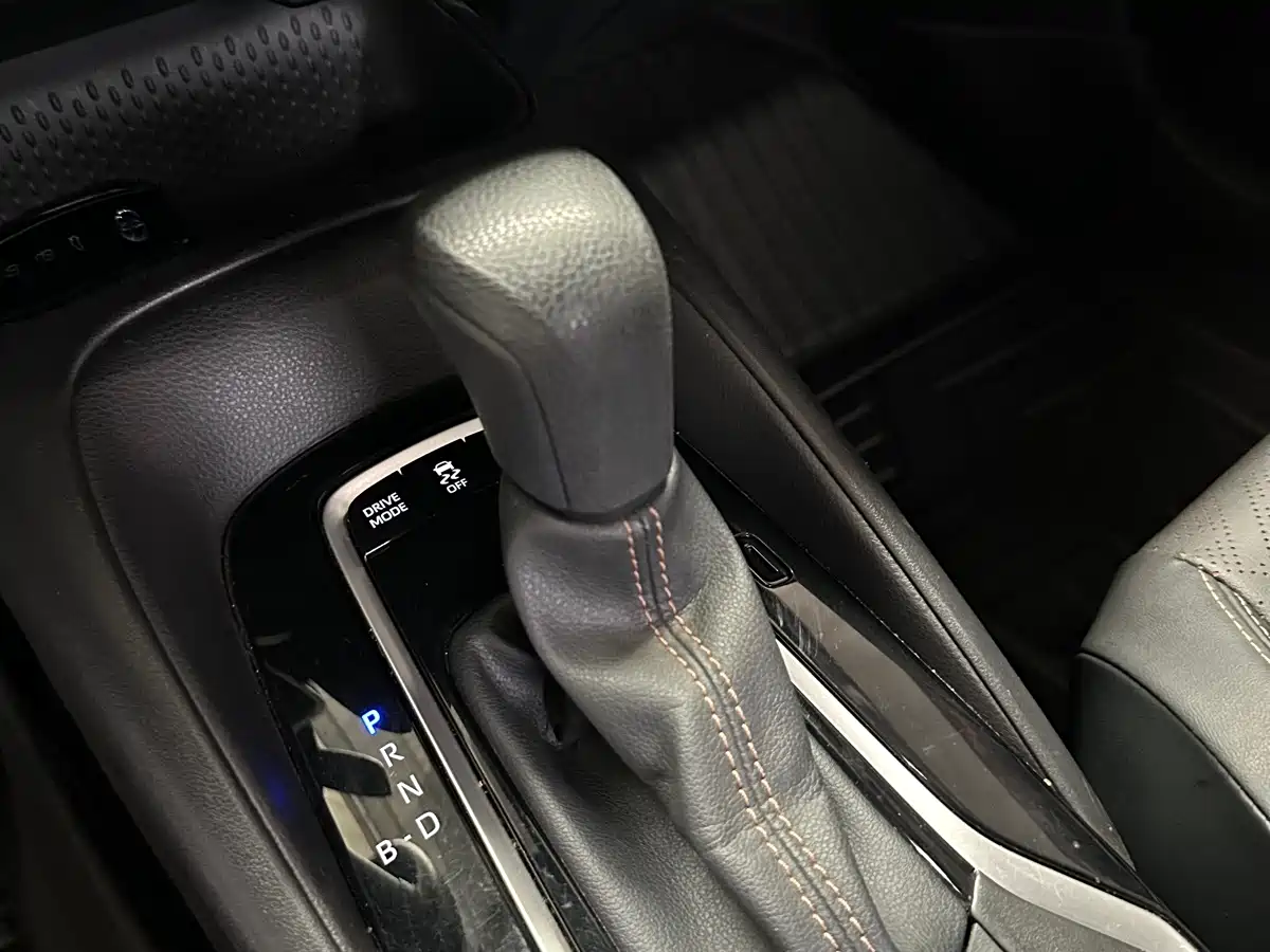 Toyota Levin 2024 Smart Hybrid 1.8L Sport Edition фото 18