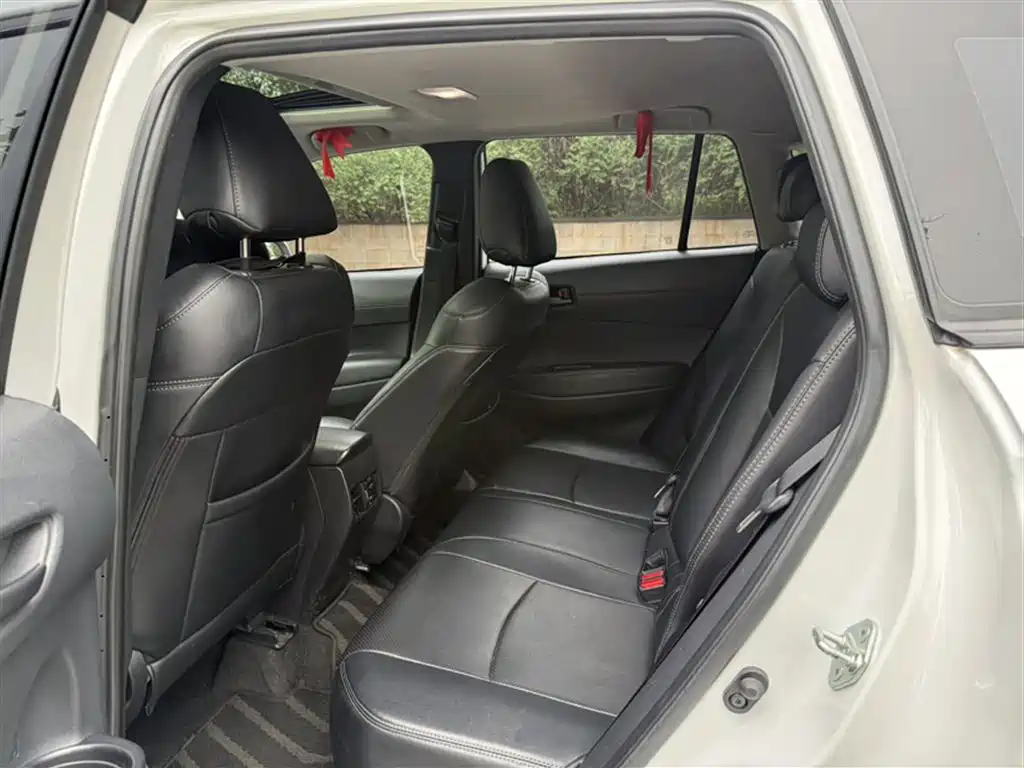 Toyota Corolla Cross 2023 2.0L Elite Edition фото 19