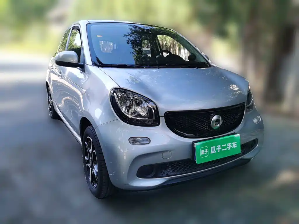 smart forfour 2018 2018 0.9T 66kW Pioneer Edition