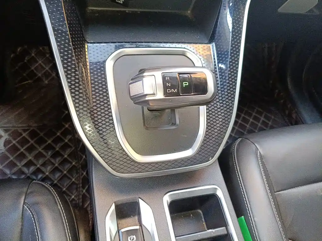 Фото 10 - Haval M6