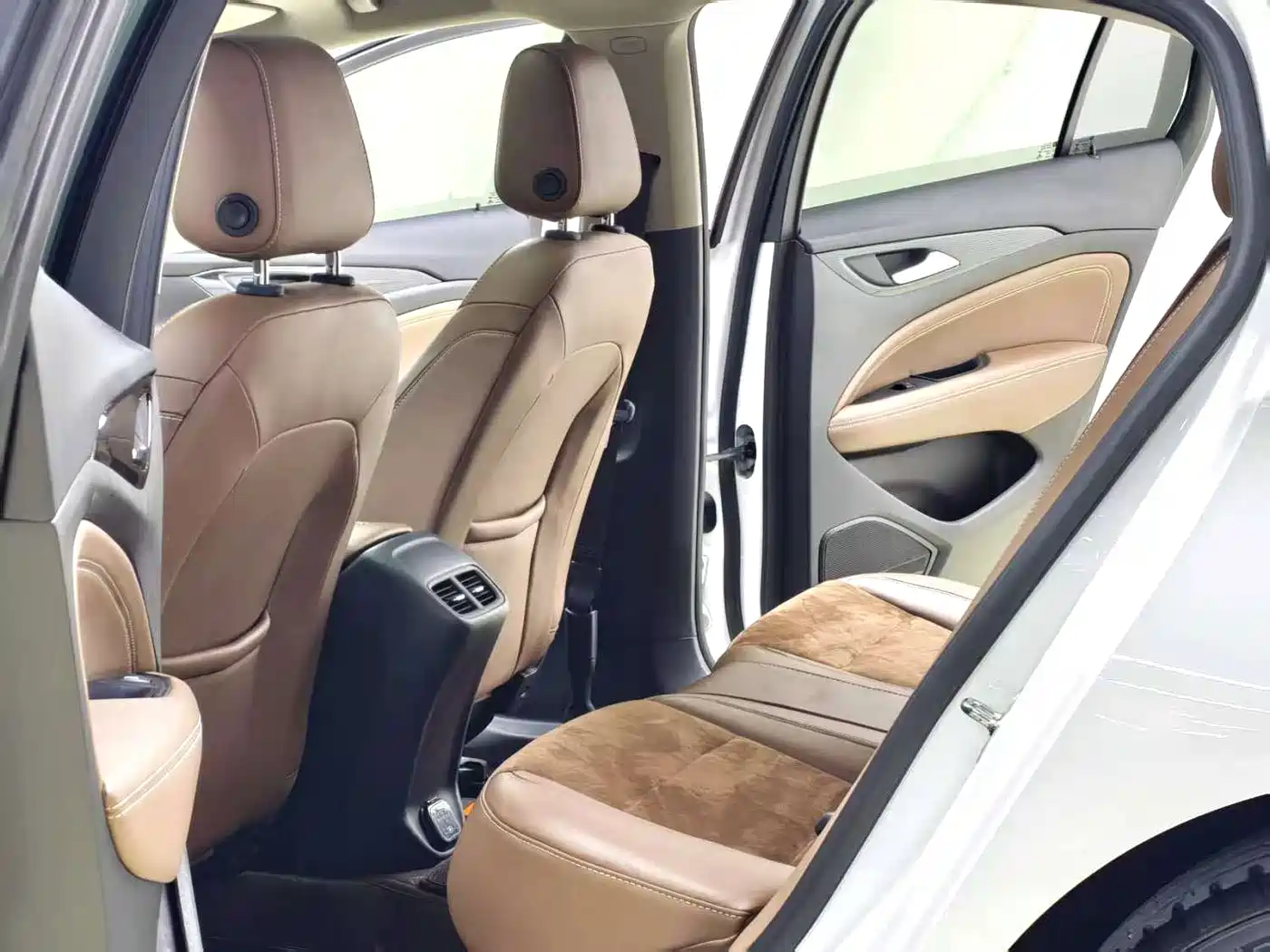 Buick Regal 2019 Model 20T Elite Type China V фото 8