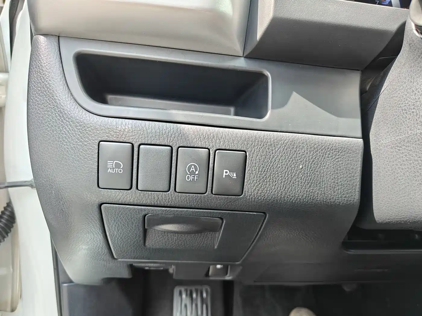 Toyota Highlander 2018 2.0T 4WD Luxury 7-seater China VI фото 16