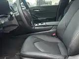 Фото 4 - Toyota Avalon