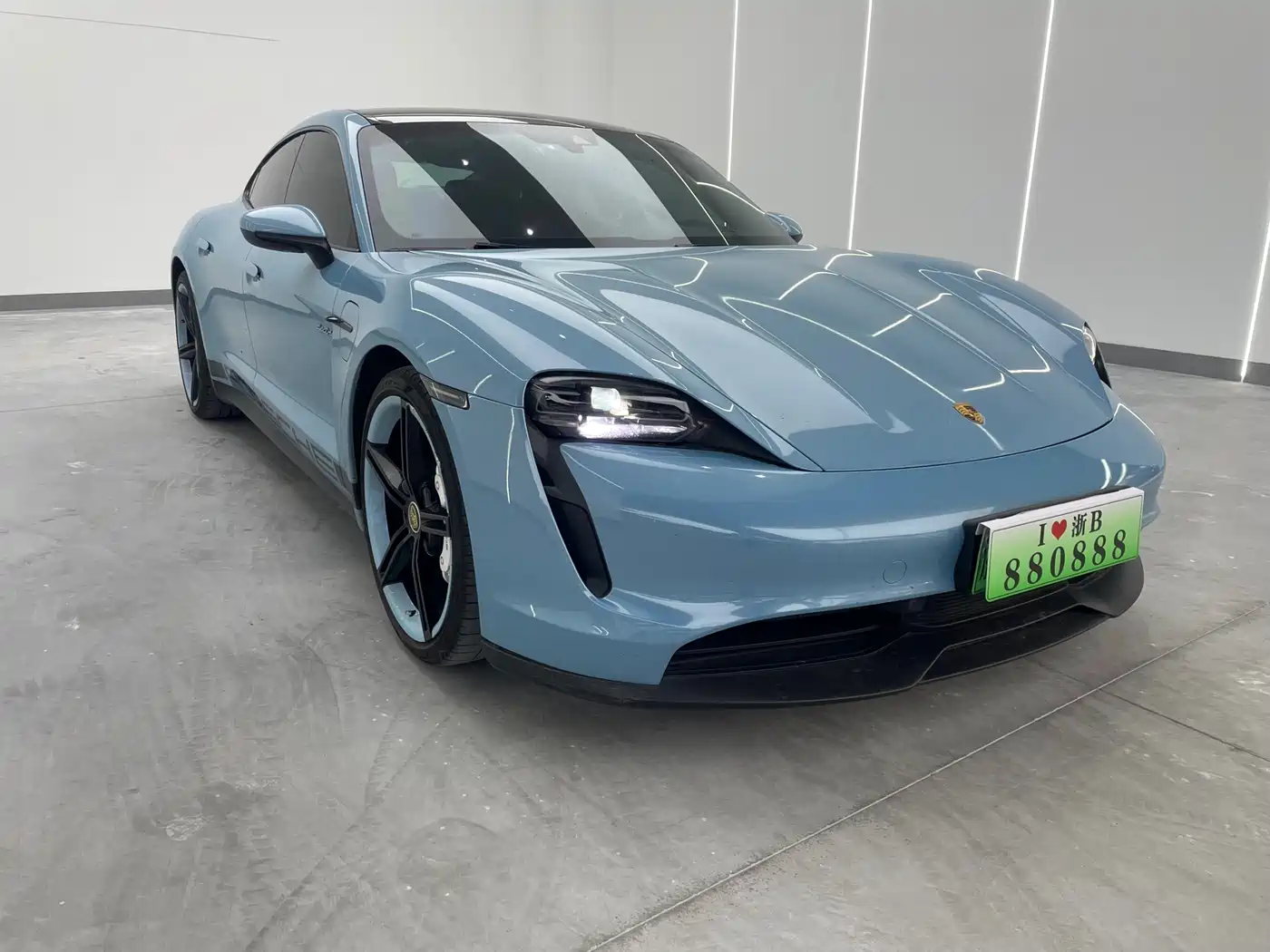 Porsche Taycan 2020 Taycan