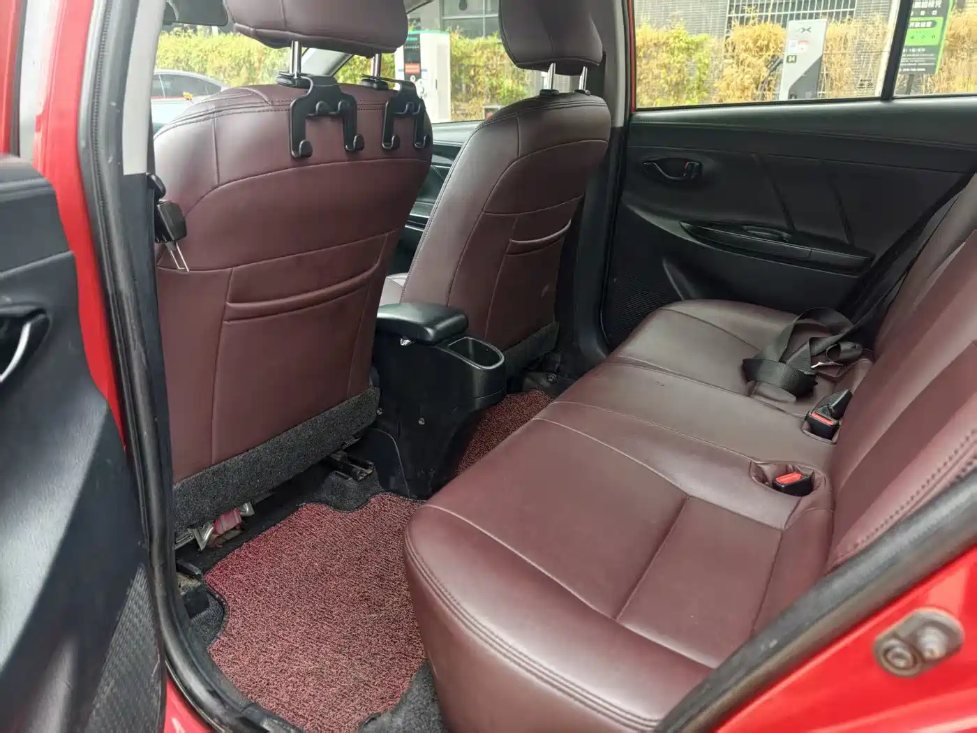 Toyota YARiS L Zhi Xuan 2016 Facelift 1.5E CVT Charming Edition фото 8