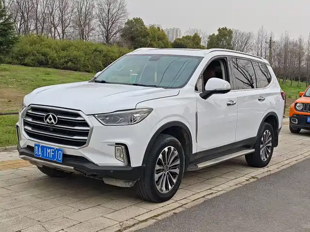  SAIC Maxus SAIC Maxus D90 2017 2.0T Automatic 4WD Sirius