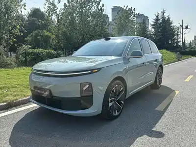 Li Auto L6