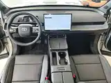 Фото 10 - Toyota bZ3X
