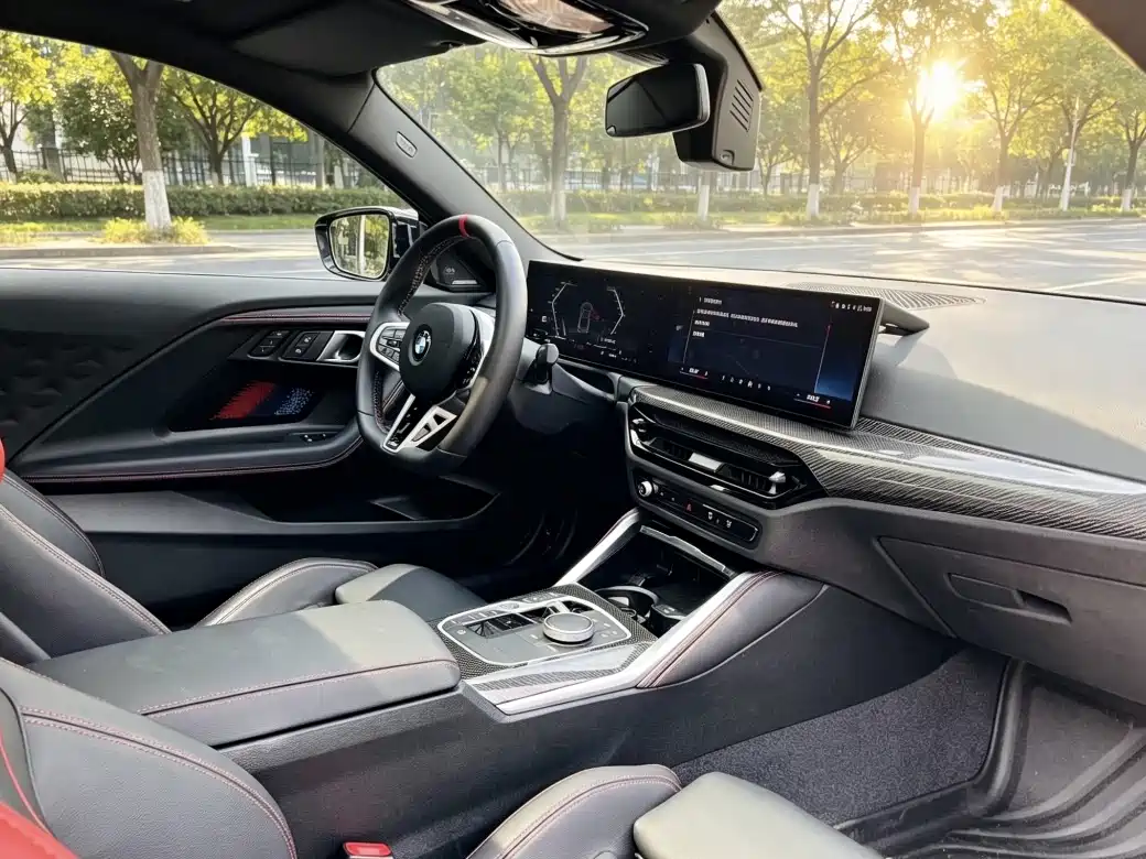BMW M240i 2025 M240i xDrive фото 8