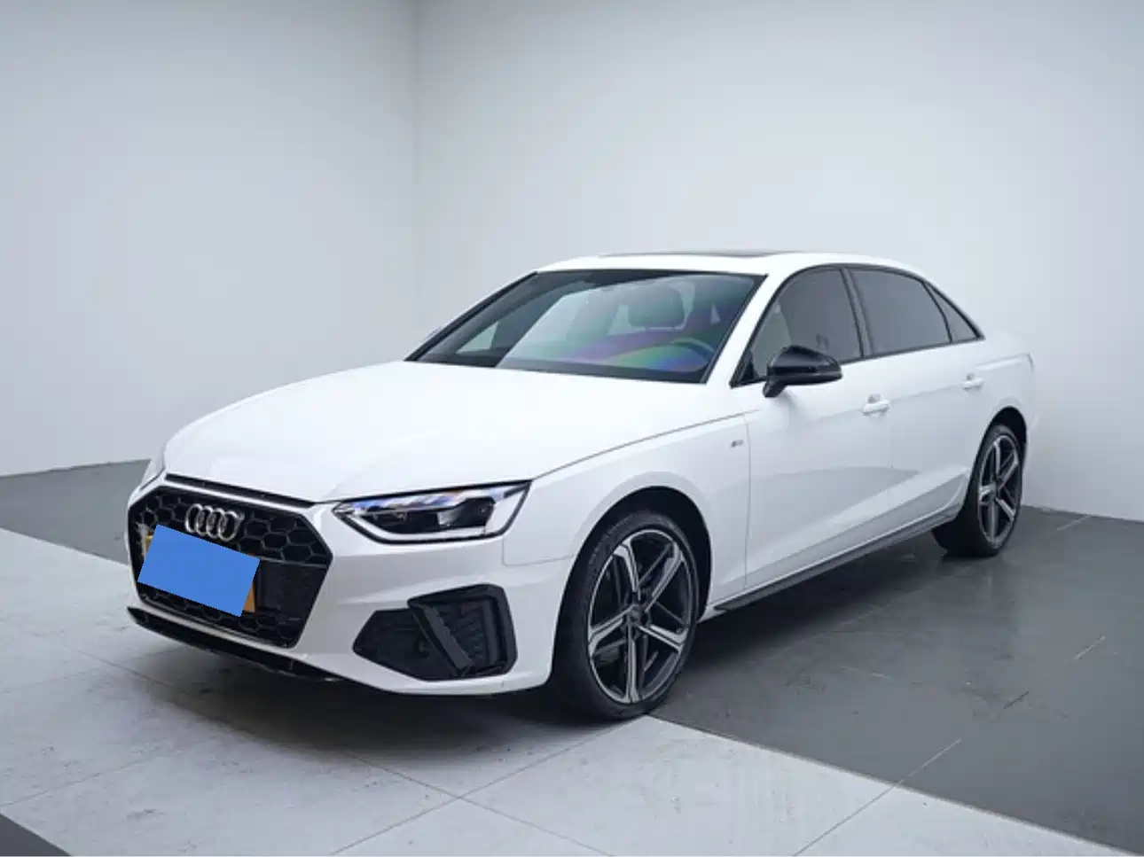 Audi A4L 2024 40 TFSI Luxury Dynamic
