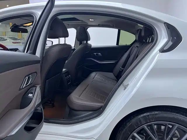 Audi A4L 2024 40 TFSI Luxury Dynamic фото 11