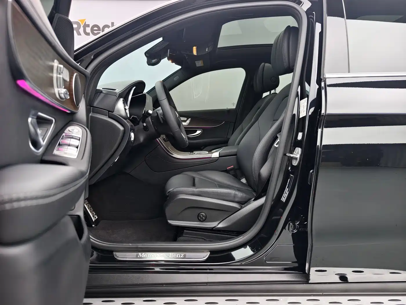 Mercedes-Benz GLC 2022 GLC 300 L 4MATIC Dynamic Collector's Edition фото 8