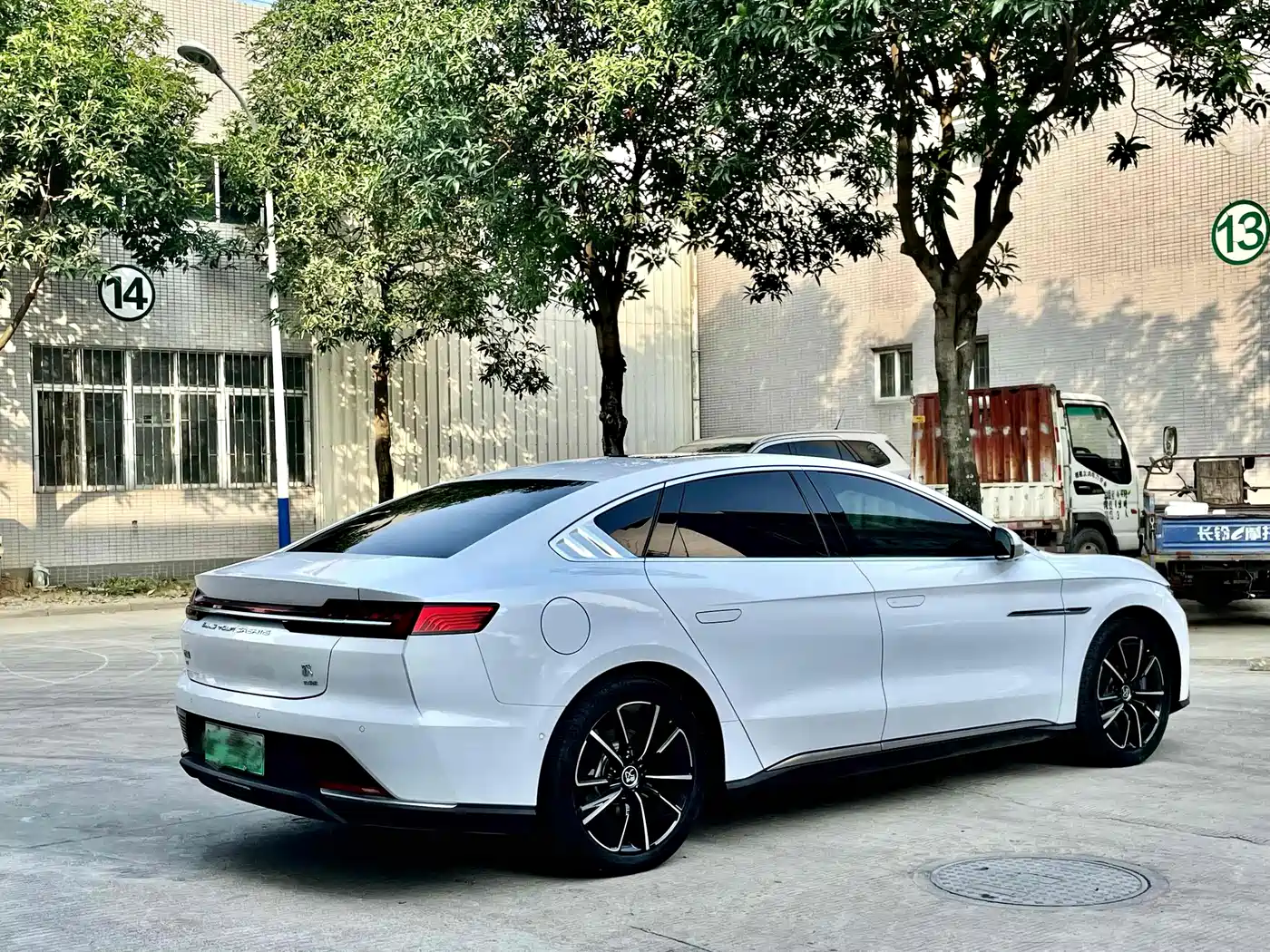 BYD Han 2020 DM AWD Performance Luxury Edition фото 9