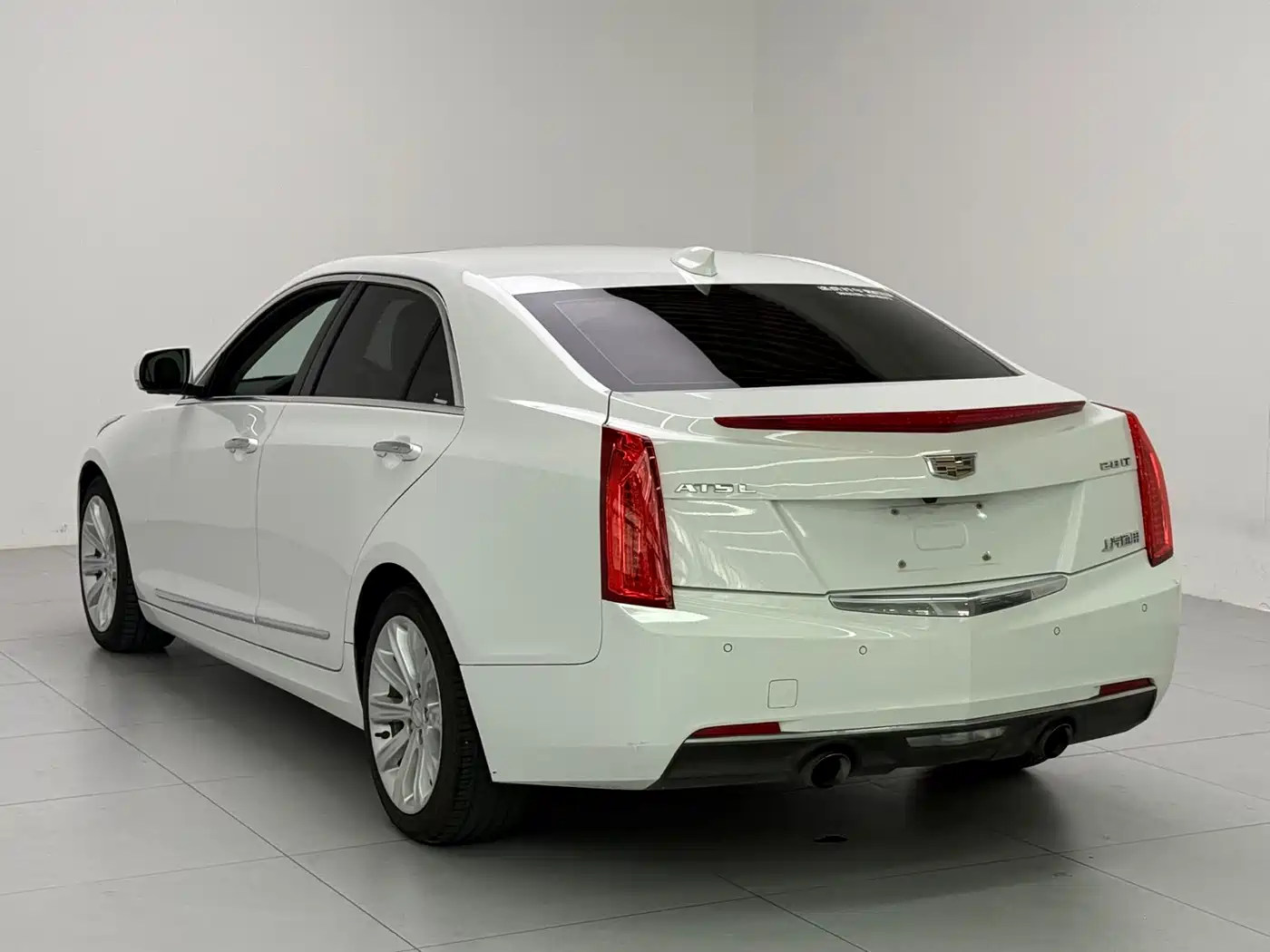 Cadillac ATS-L 2016 28T Fashion Model фото 7