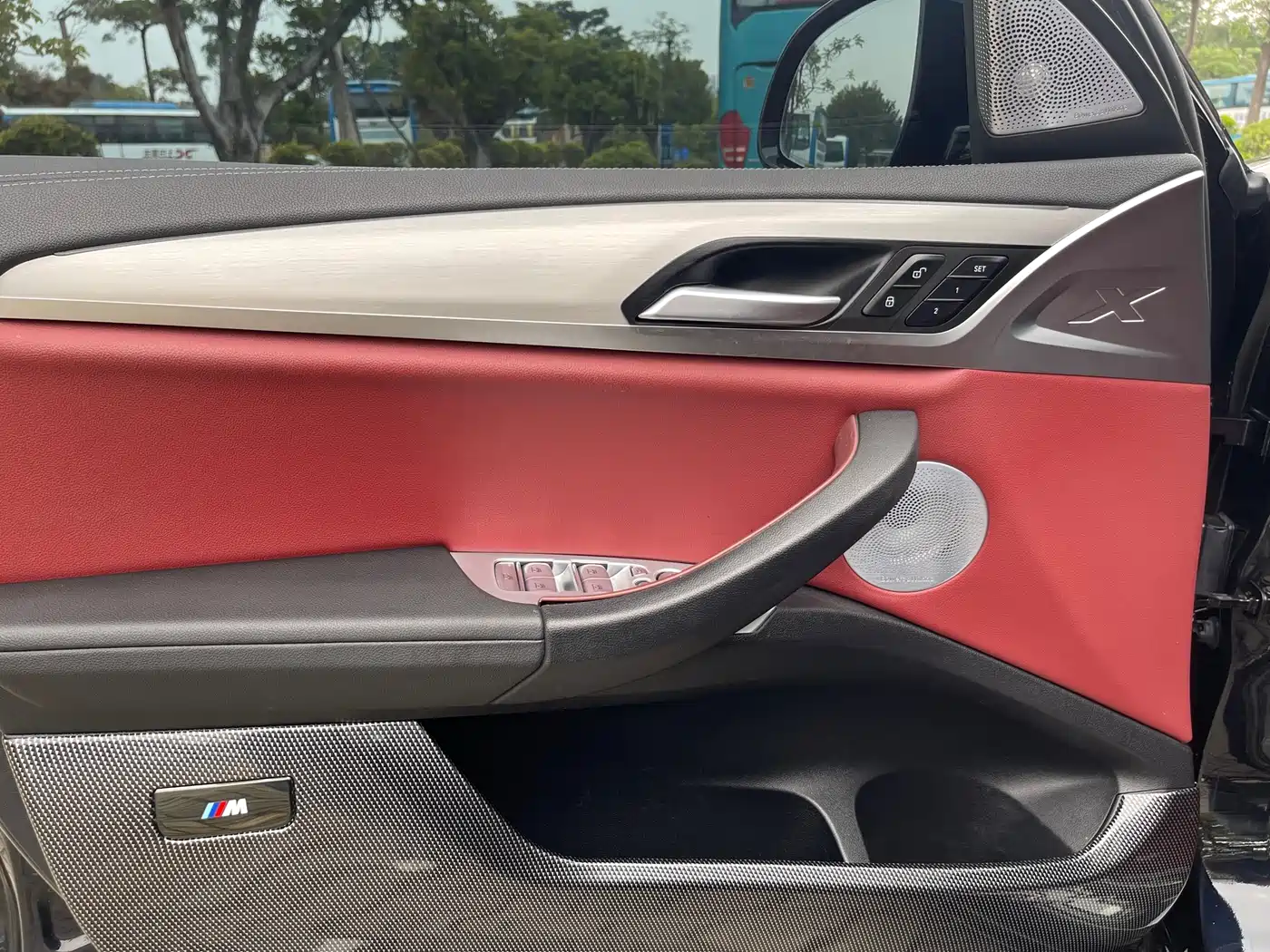 BMW X4 2022 xDrive 25i M Sport Package фото 11