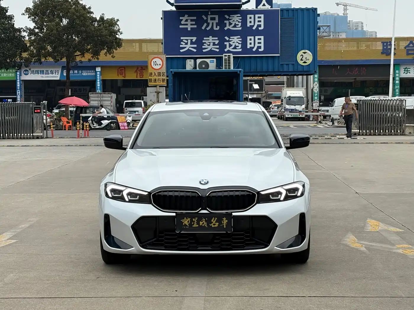 BMW 3 Series 2025 330Li M Sport Night Edition фото 2