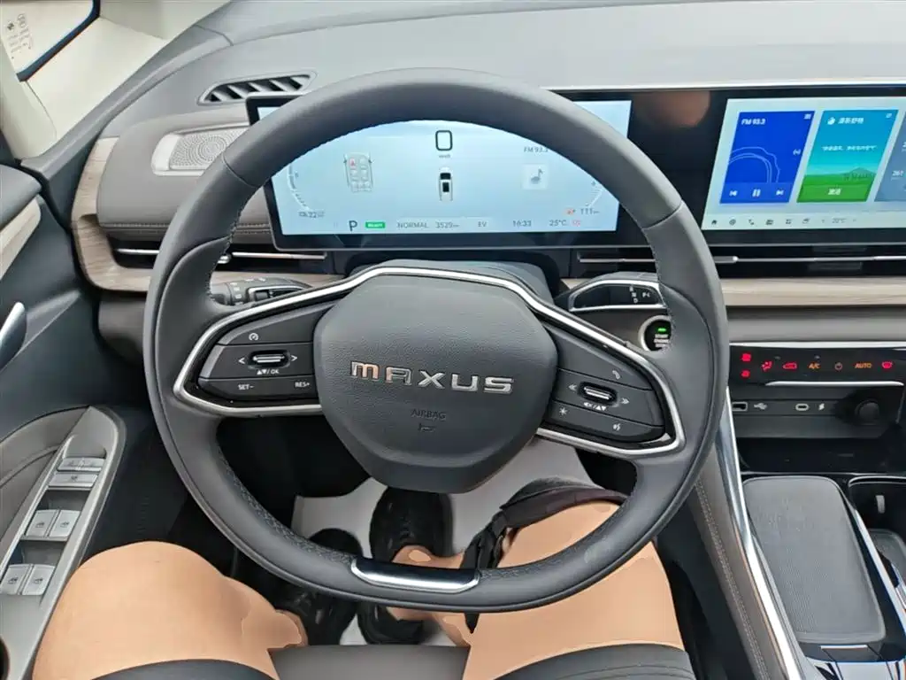 SAIC Maxus Maxus G50 PHEV 2025 Pilot Edition фото 11