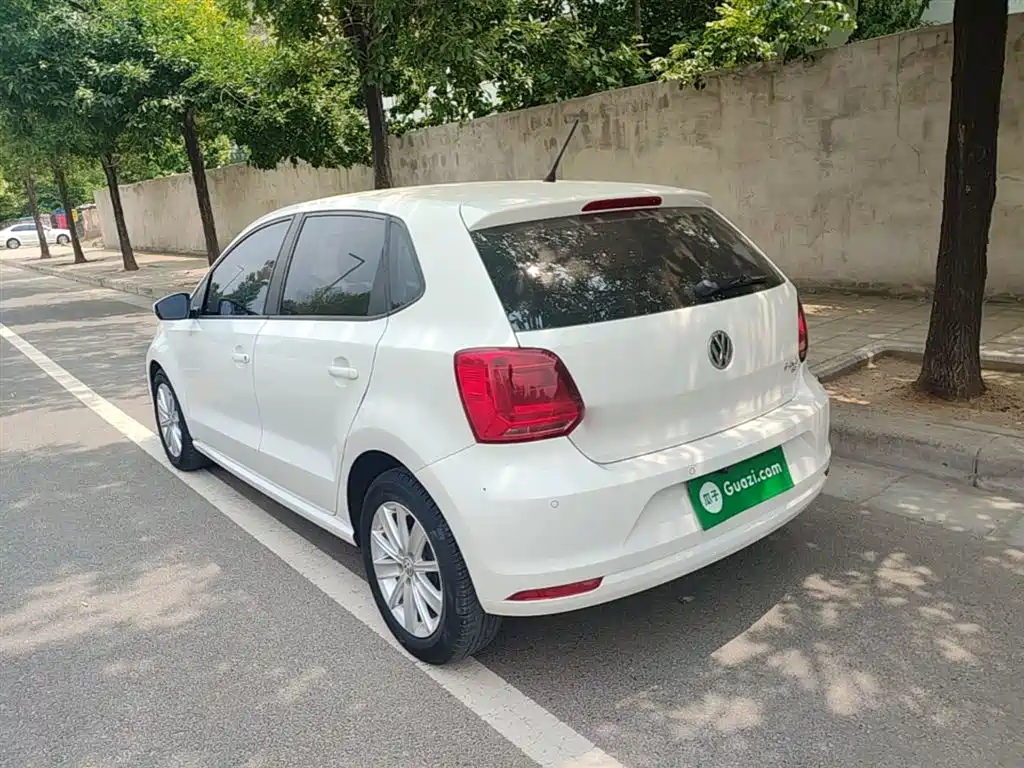 Volkswagen Polo 2018 1.5L Auto Comfort фото 5