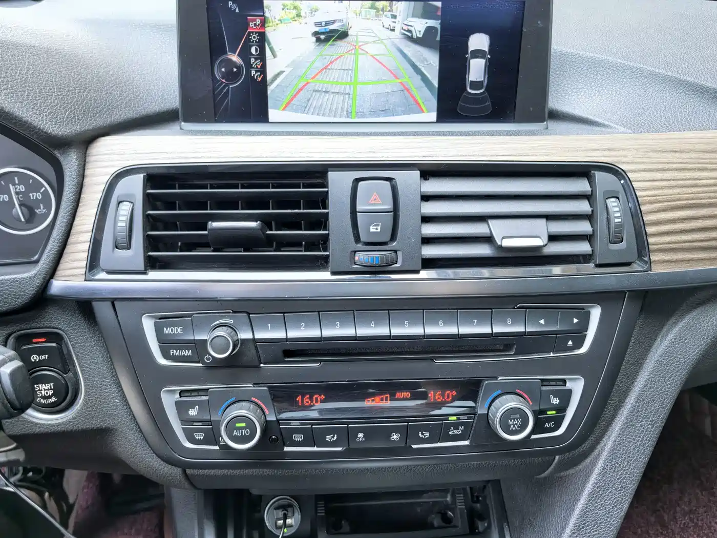 BMW 3 Series GT 2014 320i Design Package фото 14